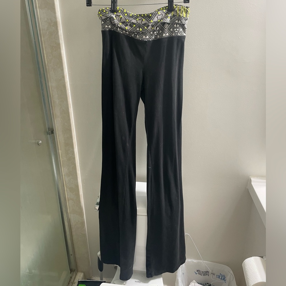 Victoria's Secret Flare Leggings